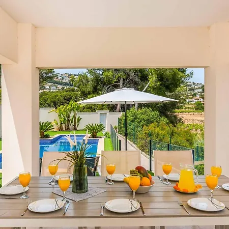 Kobe Villa